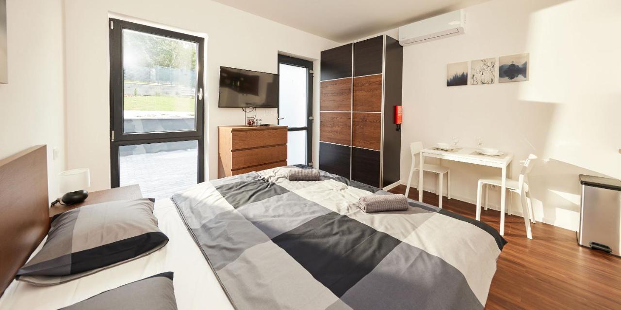Ella Apartments Zlin Exterior photo