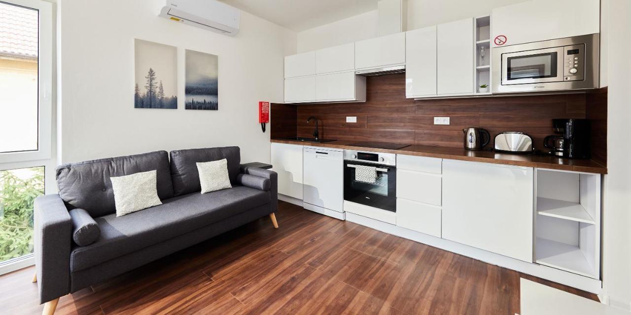 Ella Apartments Zlin Exterior photo
